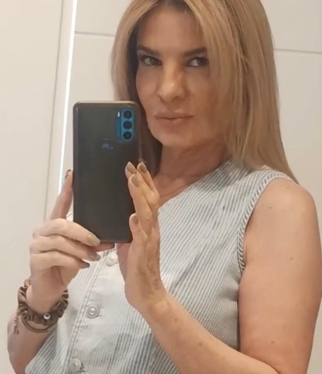 Benicia Zúñiga es conocida en redes sociales por ser la madre de Fernando Lozada, creador de contenido y figura de diversos programas de reality.
