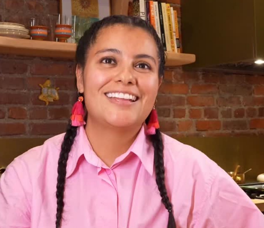En 2025 recibió el premio a la Mejor Family Meal, por su receta de tamales.
