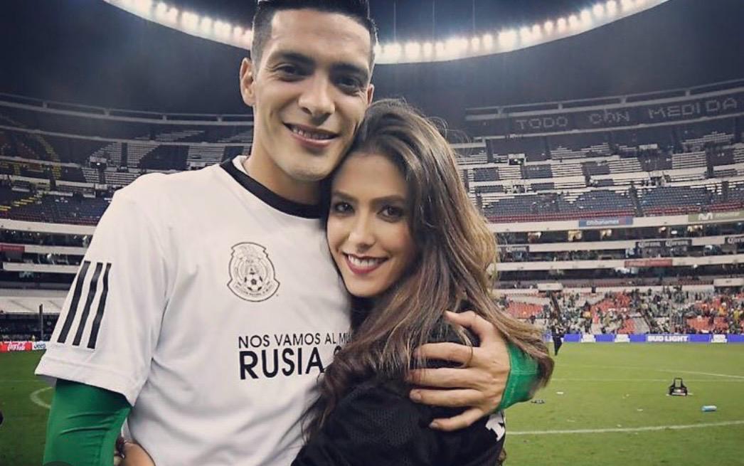 A su lado ha estado Daniela Basso, su esposa y madre de sus hijos, quien se ha convertido en una de sus principales fuentes de apoyo tanto en el ámbito personal como durante los momentos más importantes de su carrera deportiva.