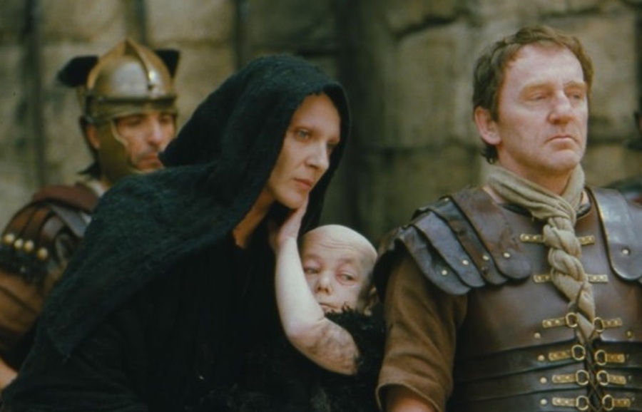 Davide Marotta interpretó a un bebé demonio