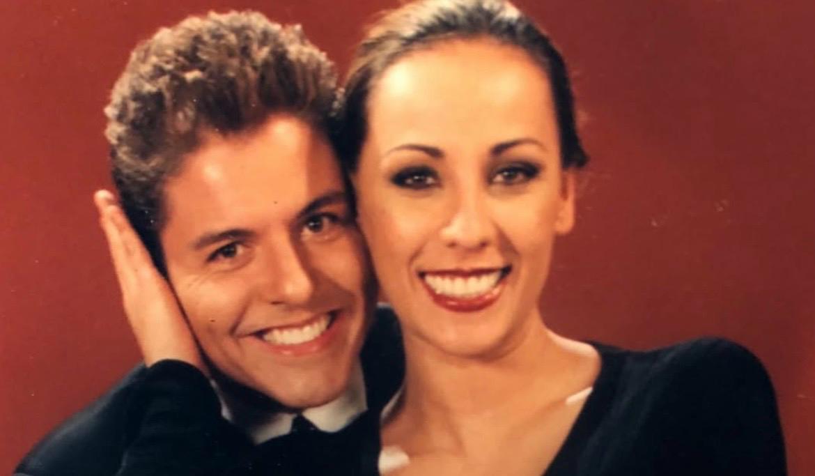 En 1996 fundó Foro 3 S.C. y Producciones Ernesto Laguardia, empresas dedicadas a la representación de artistas y a la producción de proyectos teatrales y televisivos.