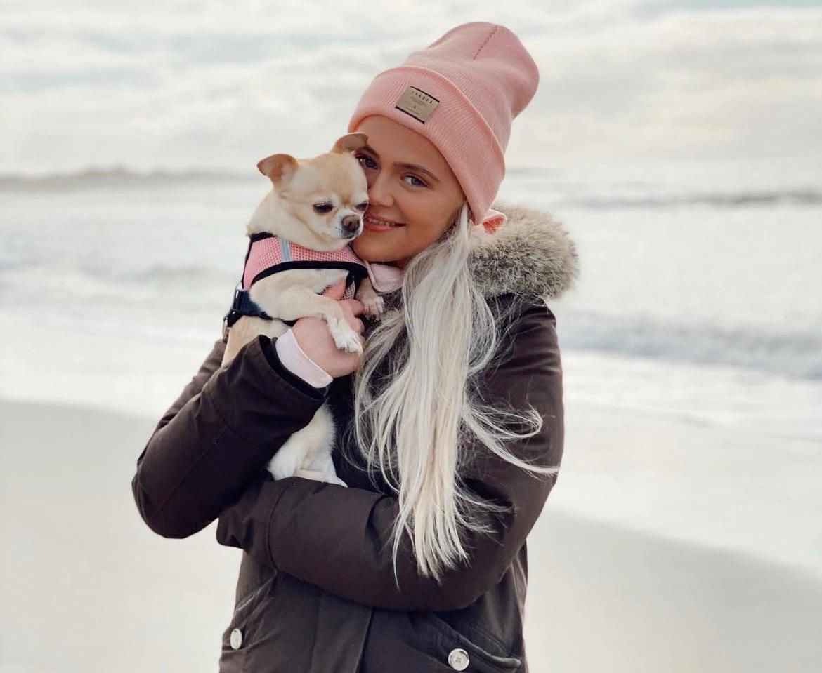 Gabrielle Haaland nació en Noruega y actualmente tiene 28 años, siendo tres años mayor que Erling Haaland.