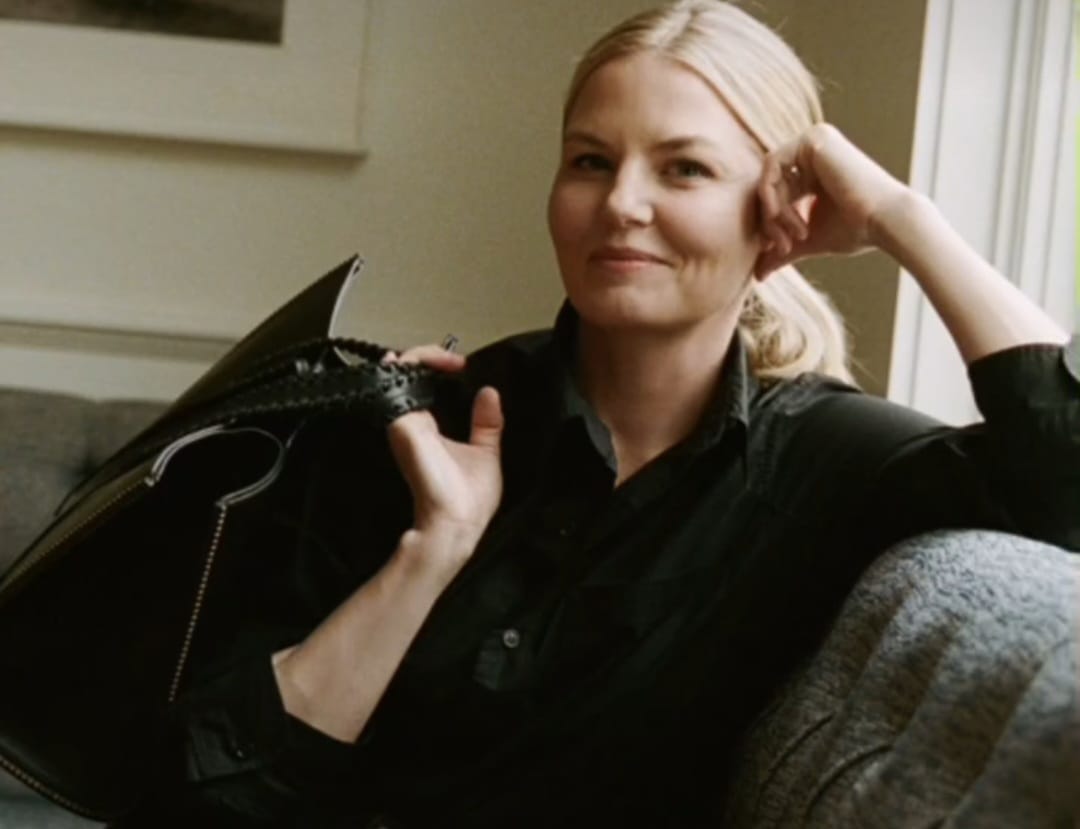 Hoy en día tiene 46 años y continúa trabajando como actriz.