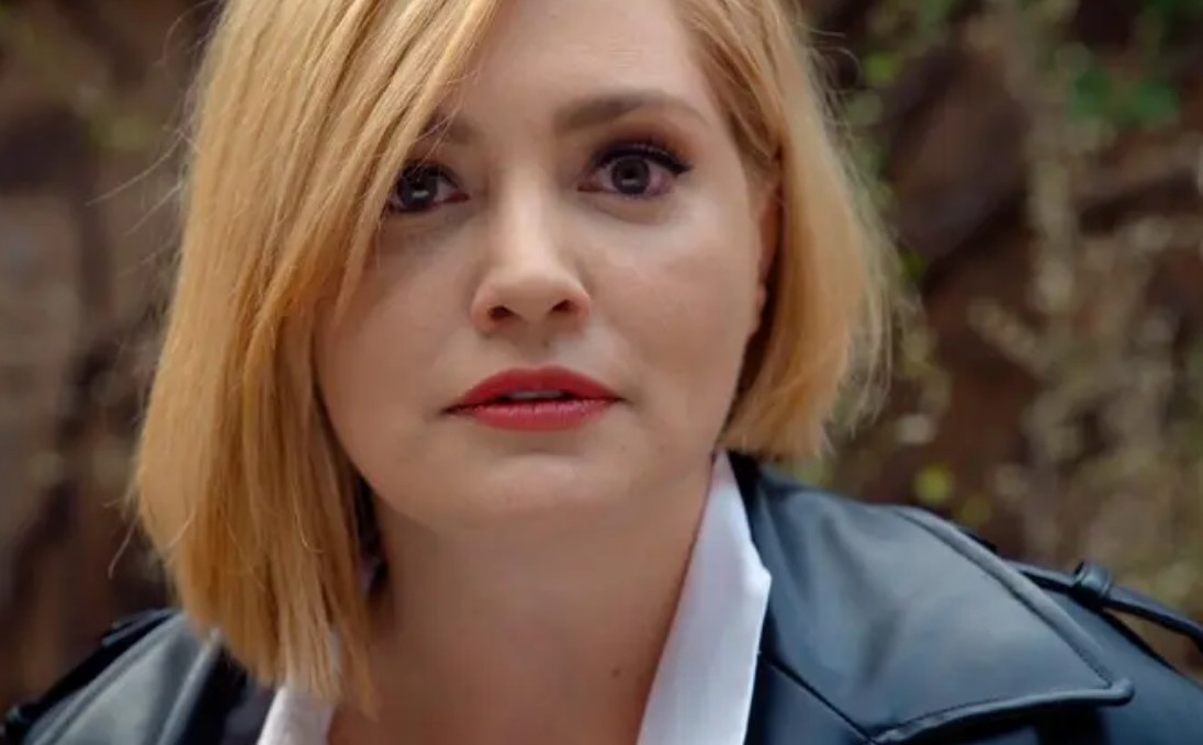 En el ámbito personal, está casada con el director y productor Rigoberto Castañeda, con quien mantiene una relación alejada de la polémica y del exceso de exposición mediática.