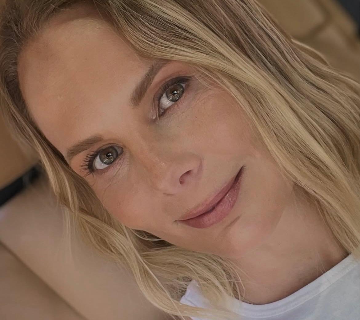 Posteriormente participó en producciones como "Muchachitas como tú", "Al diablo con los guapos", "Sortilegio" y "Llena de amor", manteniendo una presencia constante en las telenovelas.