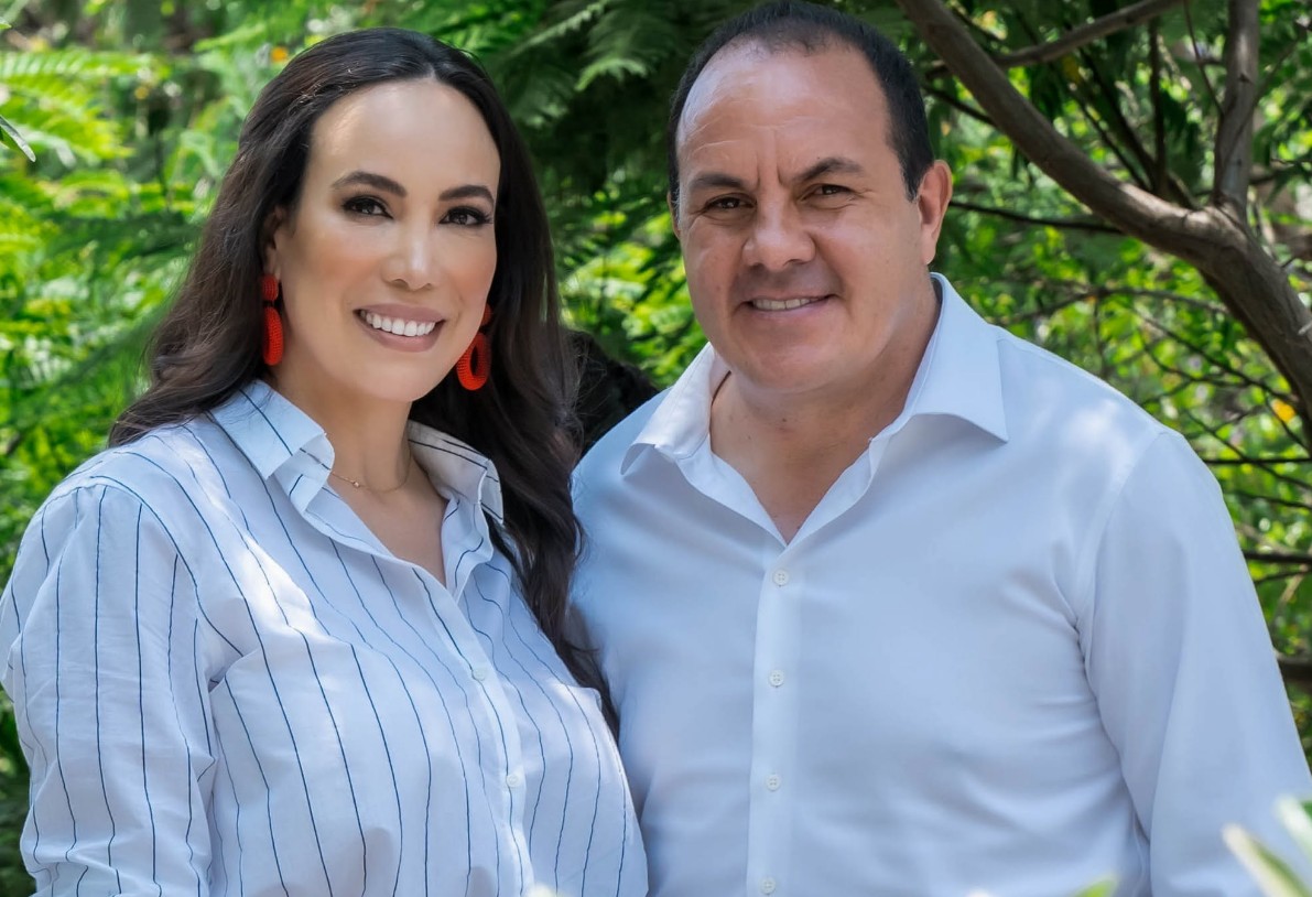 Juntos han formado una familia y tienen dos hijos. A diferencia de las exparejas del político, Rezende ha mantenido un perfil bajo y rara vez participa en controversias públicas.