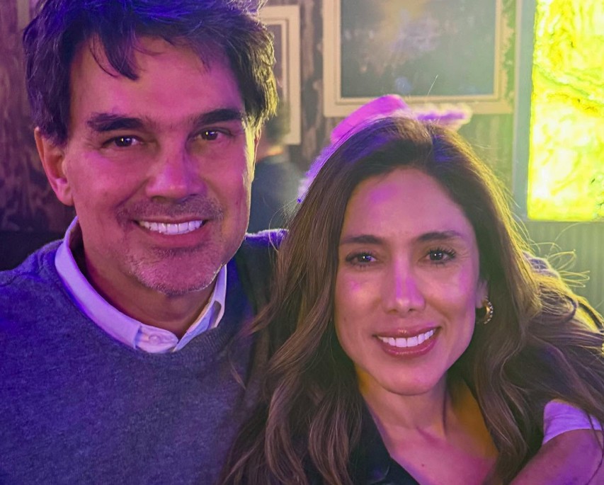 En lo personal, se encuentra casado desde 2007 con Ninfa de León Cárdenas y tienen tres hijos.