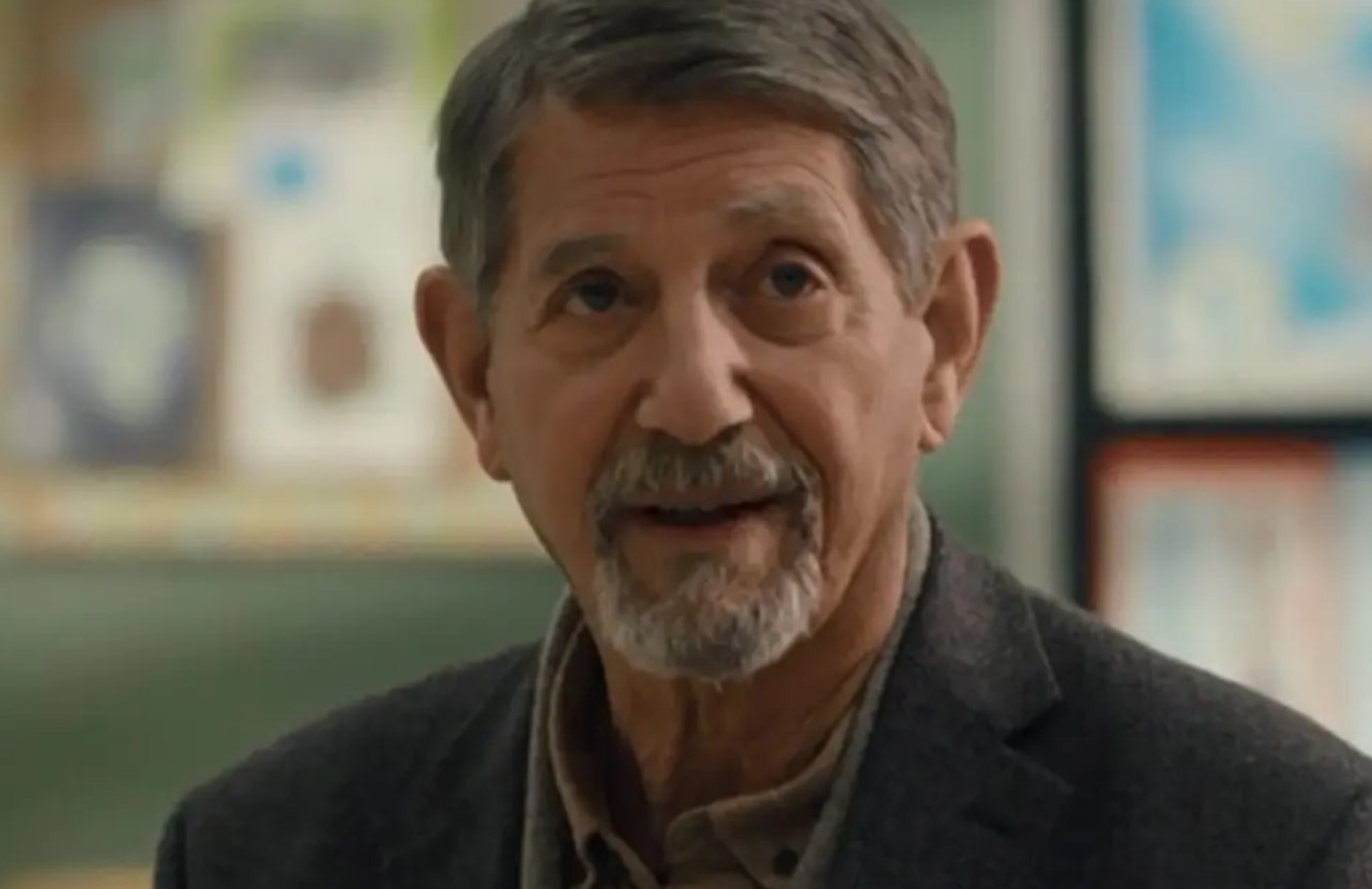 Ahora tiene 84 años y es padre de una hija. Ha tenido participaciones especiales en series como "La ley de Comey" y "The Disappearance".