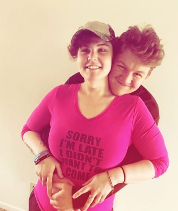 En junio de 2020 anunció en Instagram que se había casado con Jonah Carpenter, a quien describió como el amor de su vida.