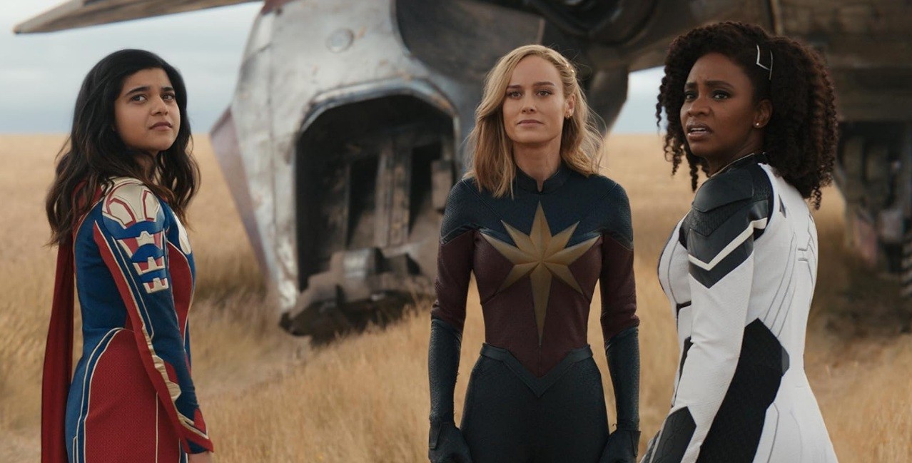 A lo largo de la historia del cine, no siempre un gran presupuesto garantiza el éxito. Algunas producciones millonarias generan altas expectativas, pero terminan decepcionando en taquilla o con la crítica, provocando pérdidas económicas importantes para los estudios. En muchos casos, el problema no radica únicamente en el dinero invertido, sino en decisiones creativas, campañas de marketing poco efectivas o simplemente en que el público no conecta con la historia.